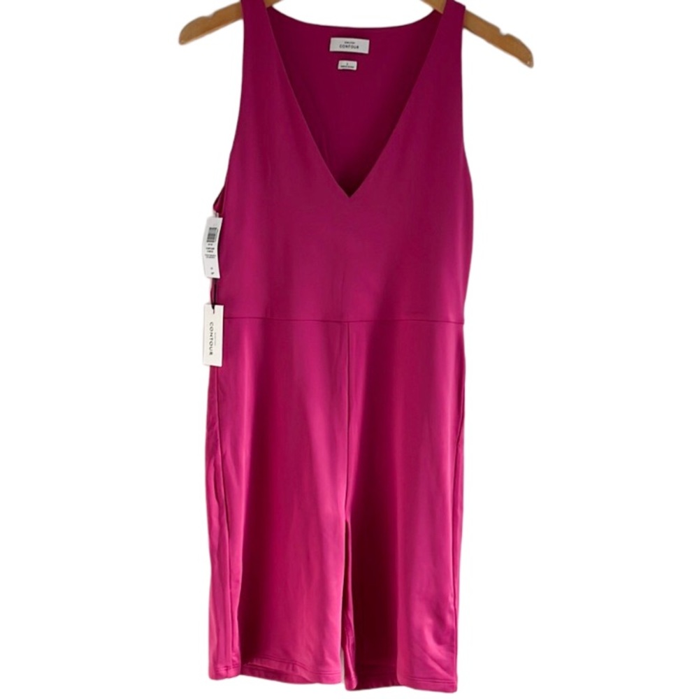 Aritzia Babaton Contour V Neck Romper Shorts Magenta Crush L